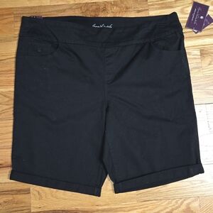 Anne Klein Women's Black Shorts